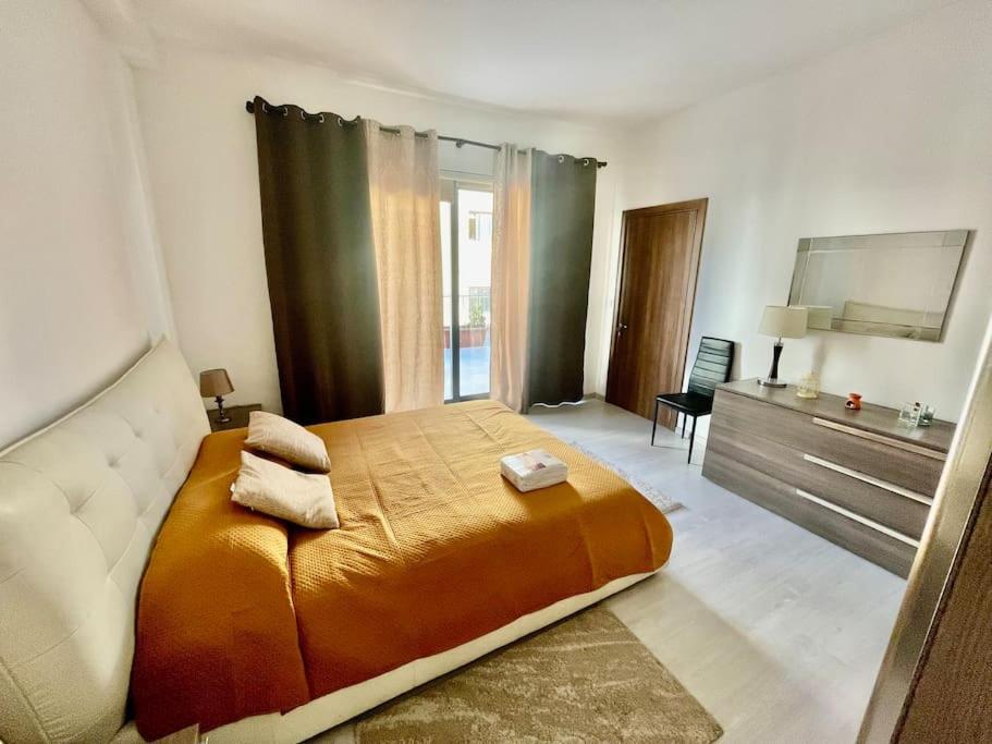 Sea View Penthouse In Tas-Sliema Lägenhet Exteriör bild